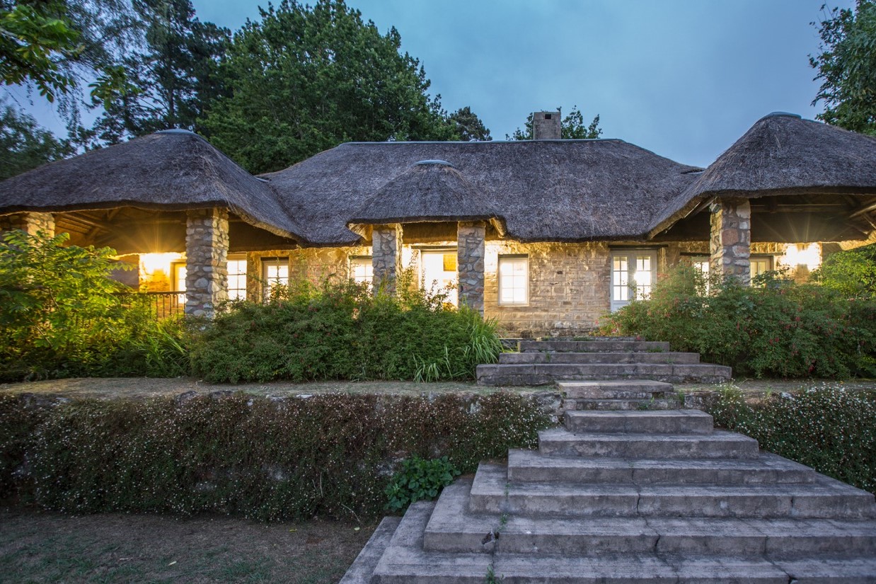 Garden view hero background